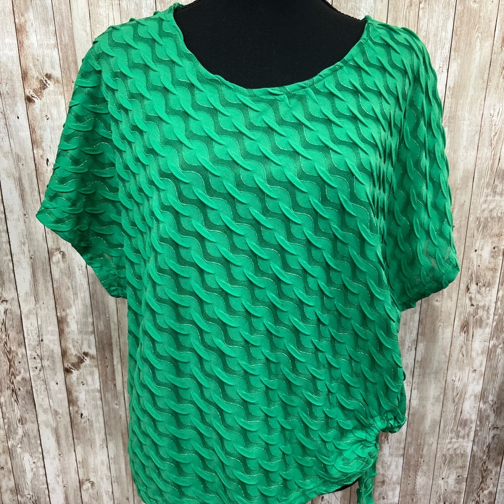 Green‎ Textured Women's Top